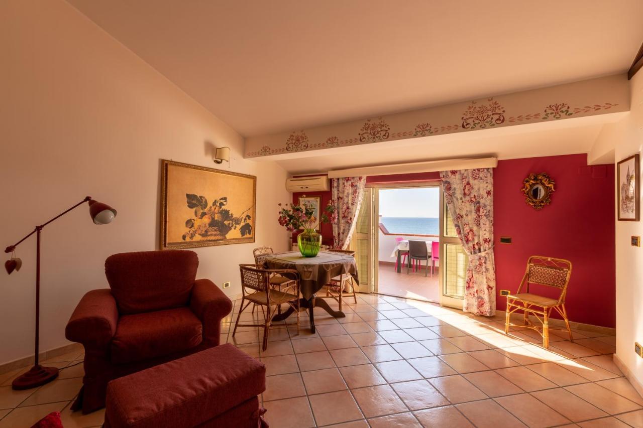 Vacanze al Mare Patrizia's Sweet Home Terme Vigliatore Buitenkant foto