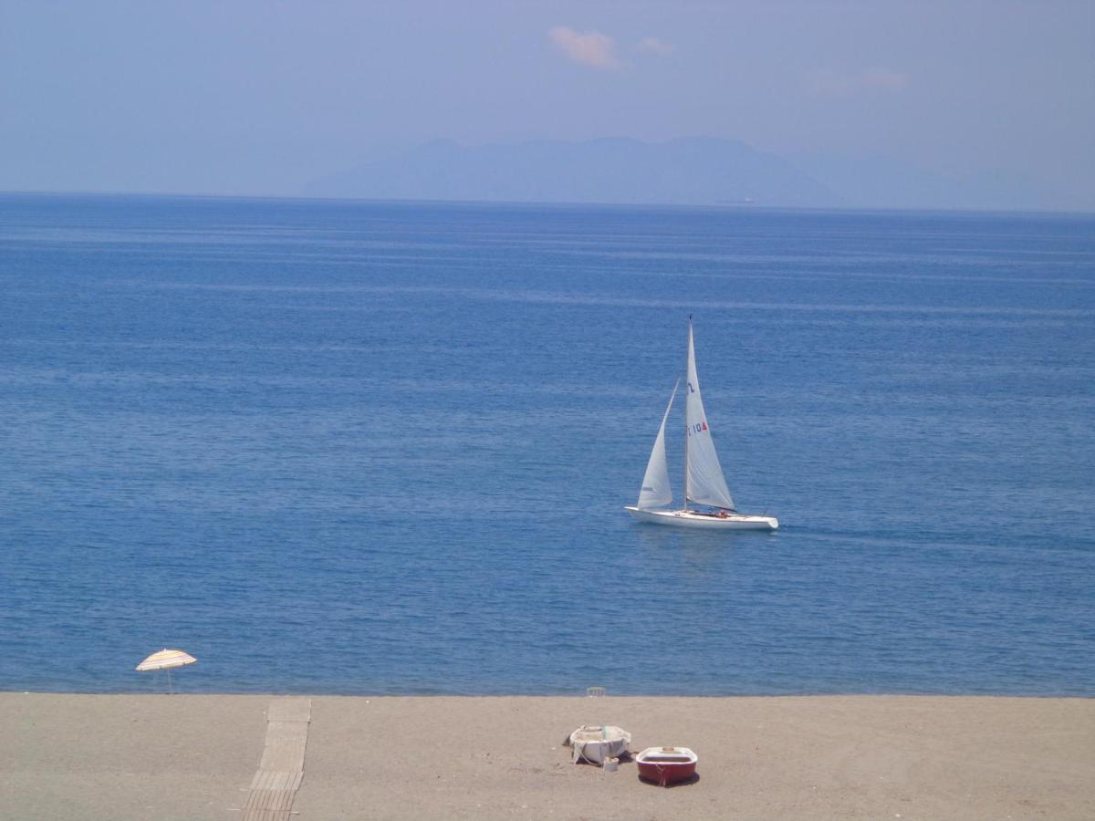 Vacanze al Mare Patrizia's Sweet Home Terme Vigliatore Buitenkant foto