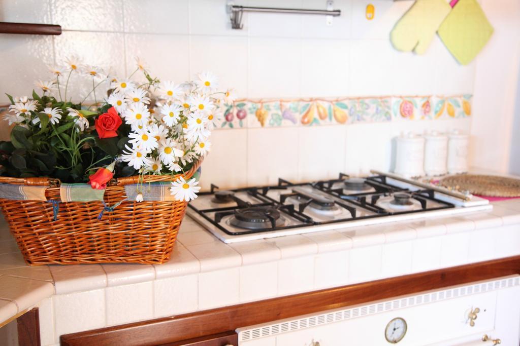 Vacanze al Mare Patrizia's Sweet Home Terme Vigliatore Kamer foto