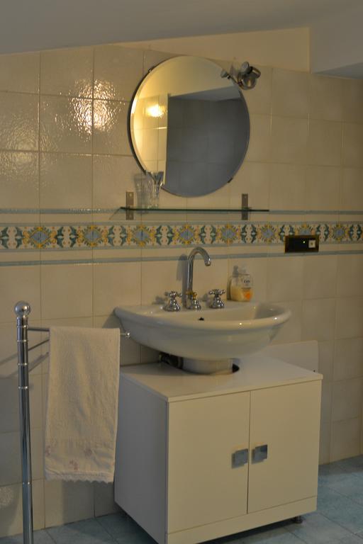 Vacanze al Mare Patrizia's Sweet Home Terme Vigliatore Kamer foto