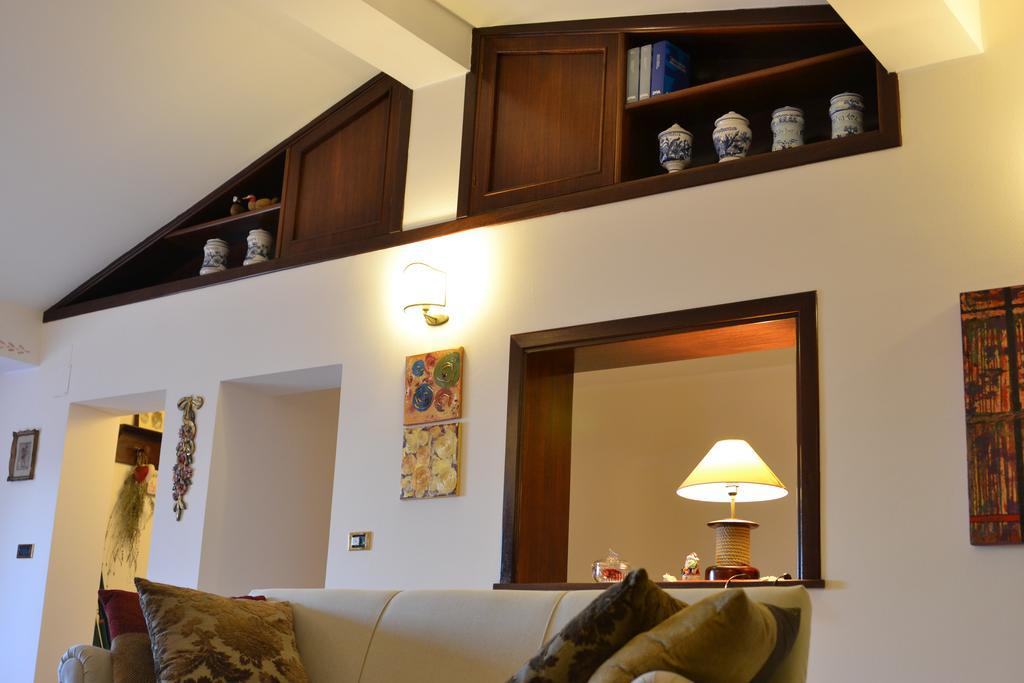 Vacanze al Mare Patrizia's Sweet Home Terme Vigliatore Kamer foto