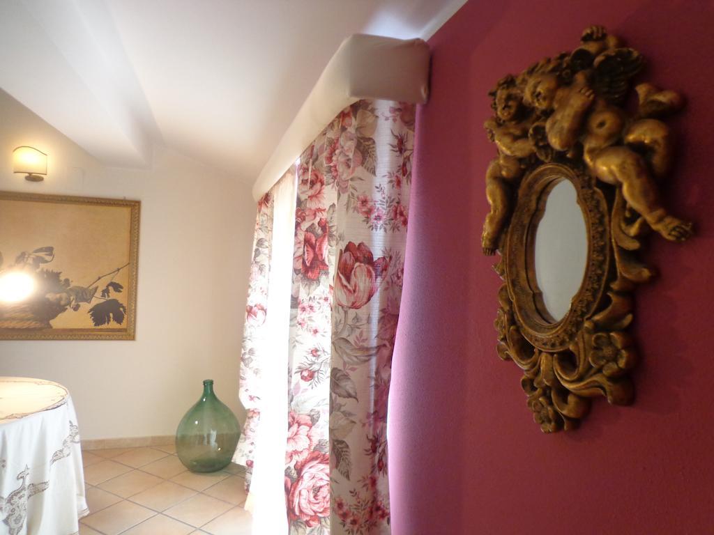 Vacanze al Mare Patrizia's Sweet Home Terme Vigliatore Kamer foto